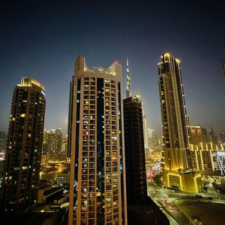 Urban King Bed With Burj Khalifa View & Dubai Mall Exteriör bild